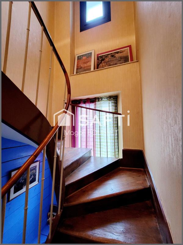 Maison de ville - 195 m² - 8 pièces