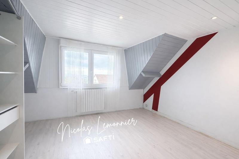 Maison - 128 m² - 7 pièces