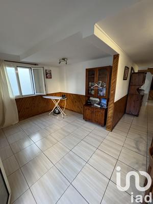 Maison - 130 m² - 9 pièces