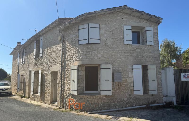 Maison - 169 m² - 9 pièces