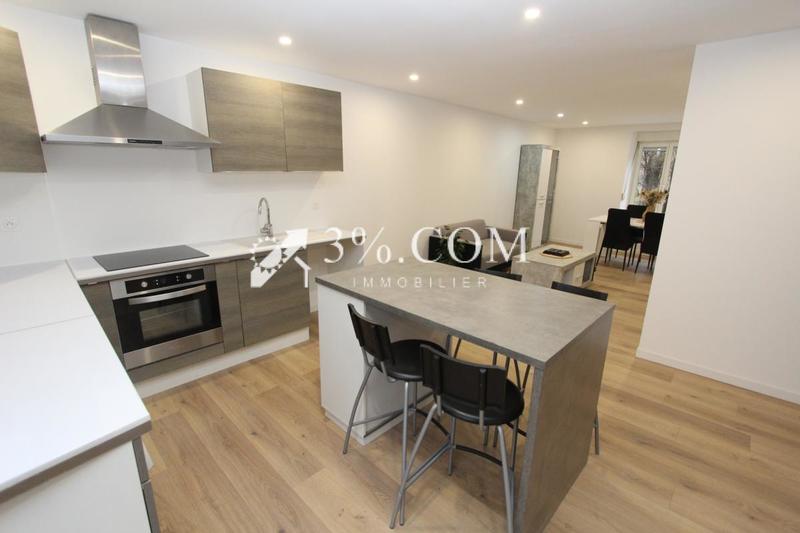 Maison - 99 m² - 5 pièces