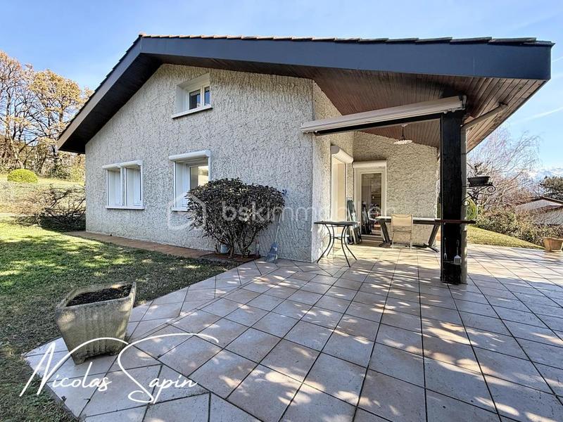 Maison - 153 m² - 6 pièces