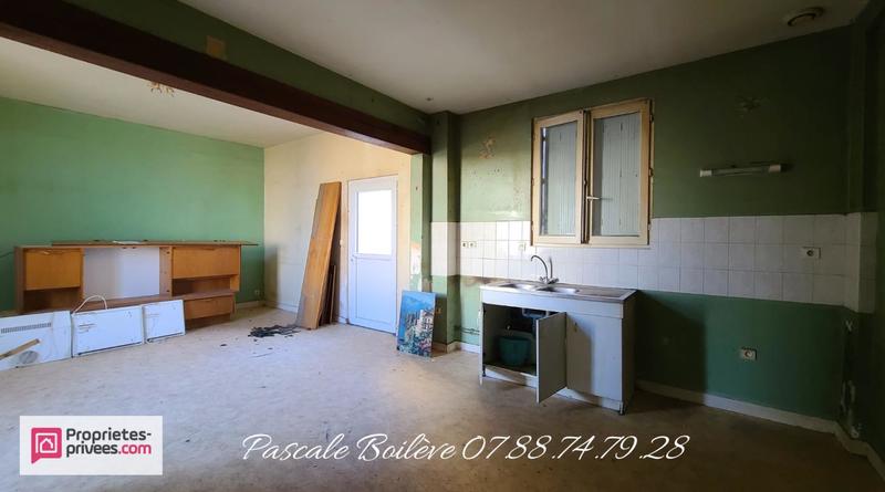 Maison - 178 m² - 9 pièces