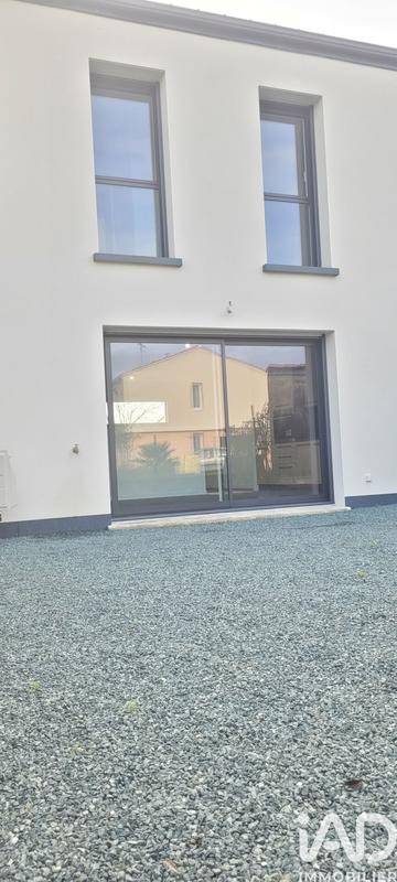 Maison - 85 m² - 3 pièces