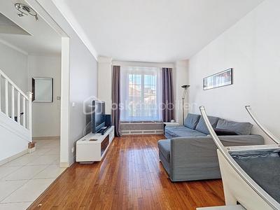 Pavillon - 82 m² - 4 pièces