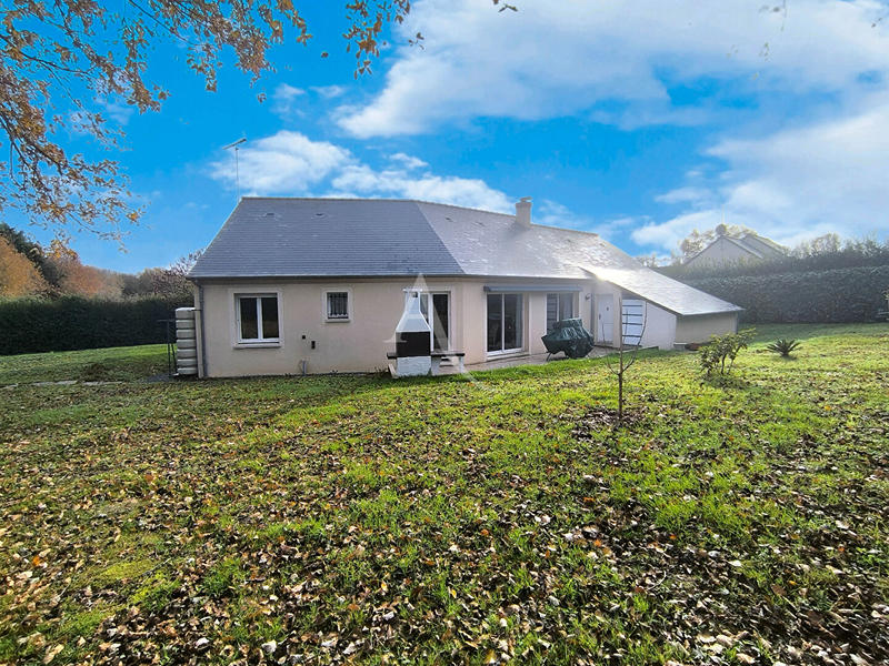 Maison - 93 m² - 5 pièces