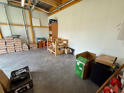 Bureau - 60 m² - 2 pièces