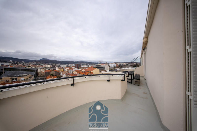 Appartement - 107 m² - 5 pièces