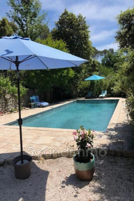 Maison - 162 m² - 5 pièces