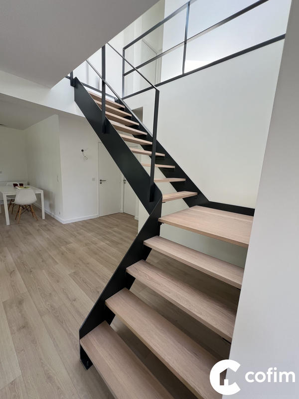 Maison traditionnelle - 150 m² - 6 pièces