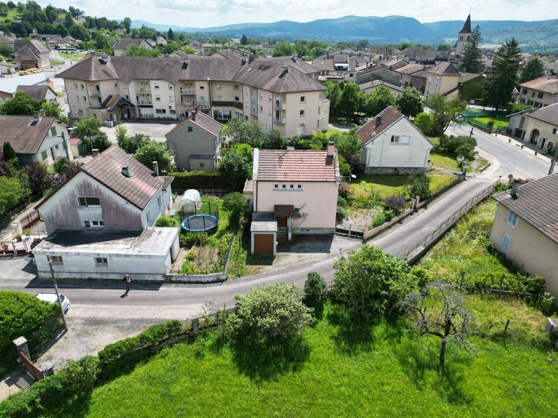 Maison - 93 m² - 5 pièces