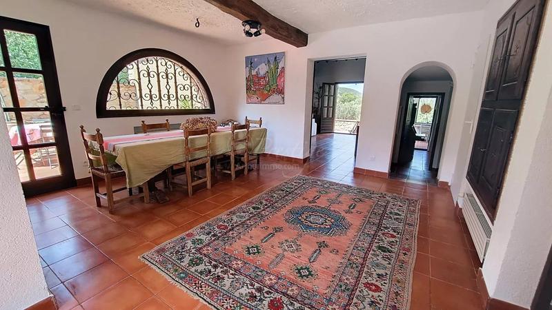 Maison - 206 m² - 9 pièces