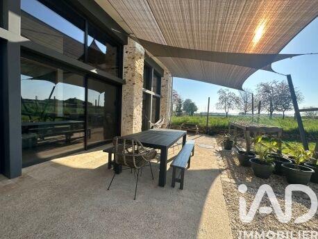 Maison - 160 m² - 6 pièces