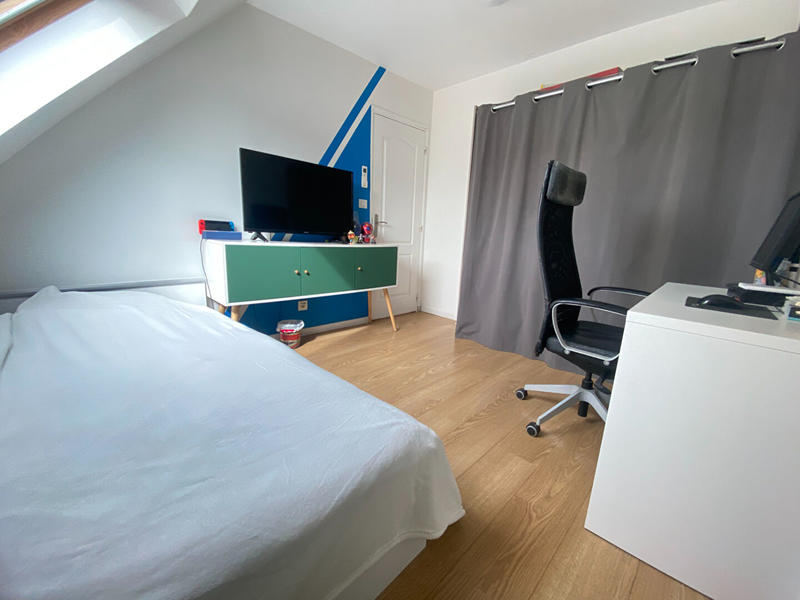 Maison - 177 m² - 8 pièces