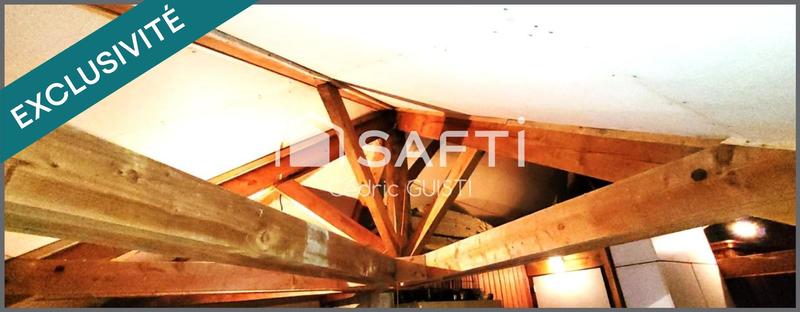 Maison - 273 m² - 11 pièces