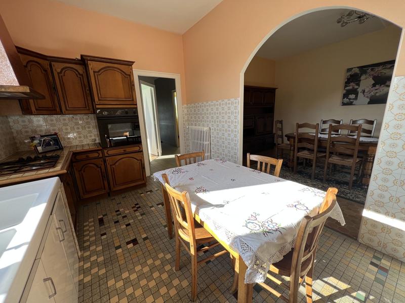 Maison - 146 m² - 7 pièces