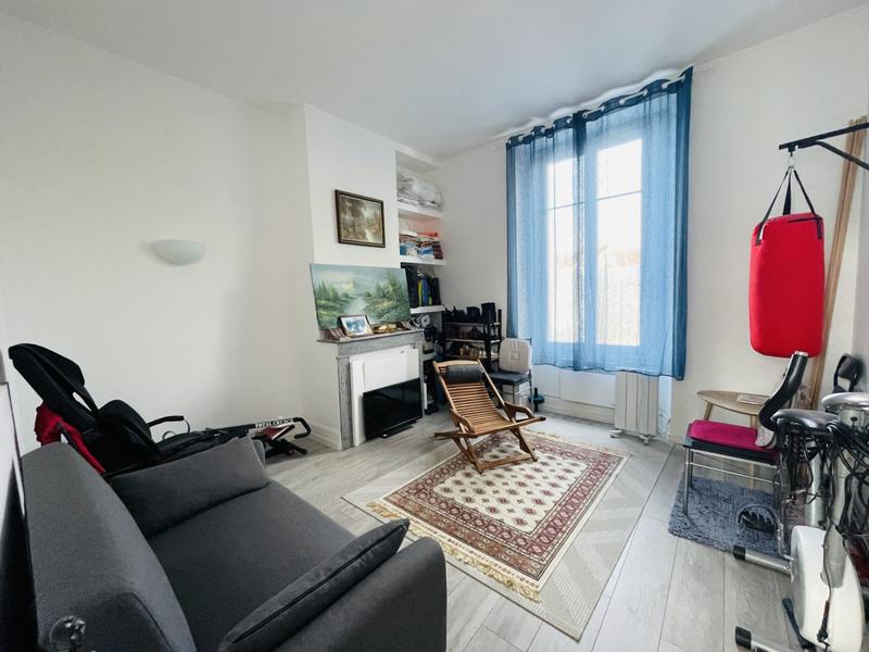 Maison - 101 m² - 5 pièces