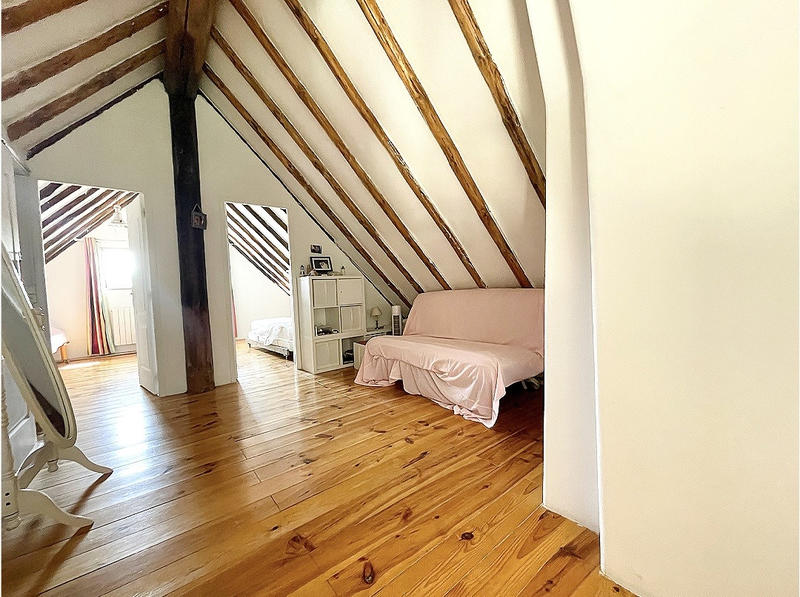 Villa - 140 m² - 5 pièces