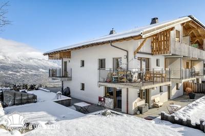 Appartement - 117 m² - 5 pièces