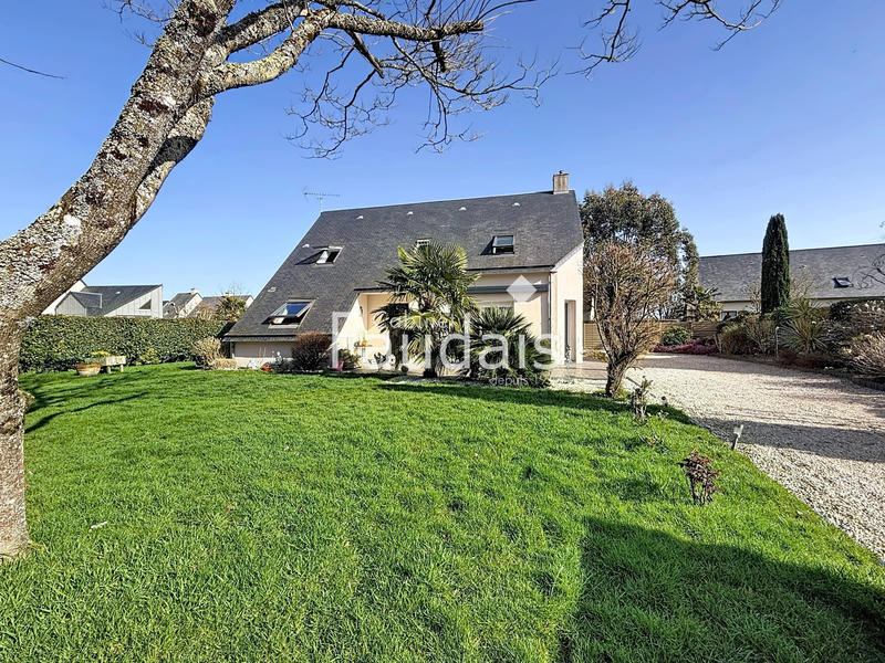 Maison - 135 m² - 7 pièces