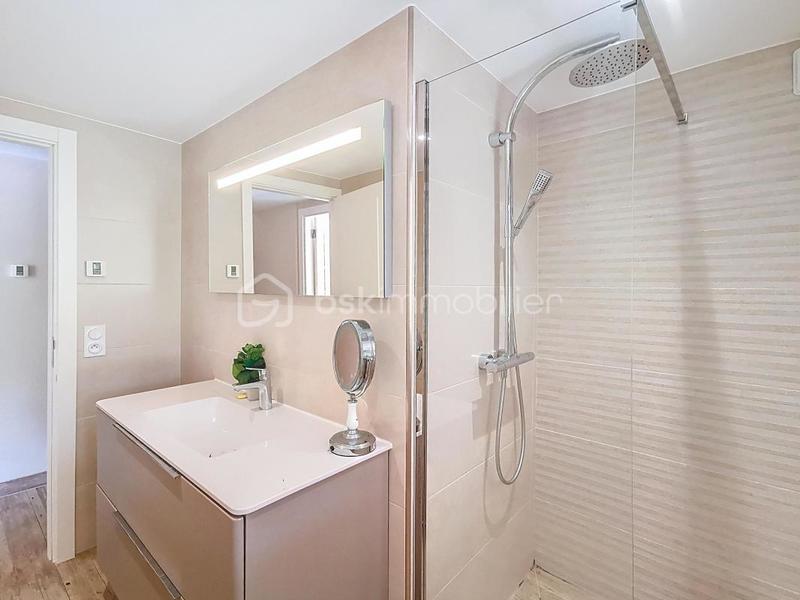 Villa - 140 m² - 6 pièces