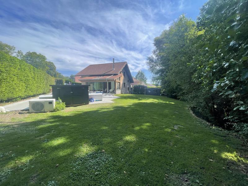 Maison - 140 m² - 5 pièces