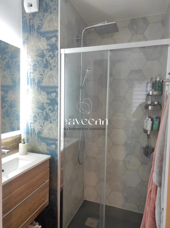 Maison contemporaine - 102 m² - 5 pièces