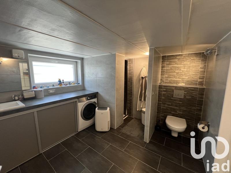 Maison - 131 m² - 7 pièces