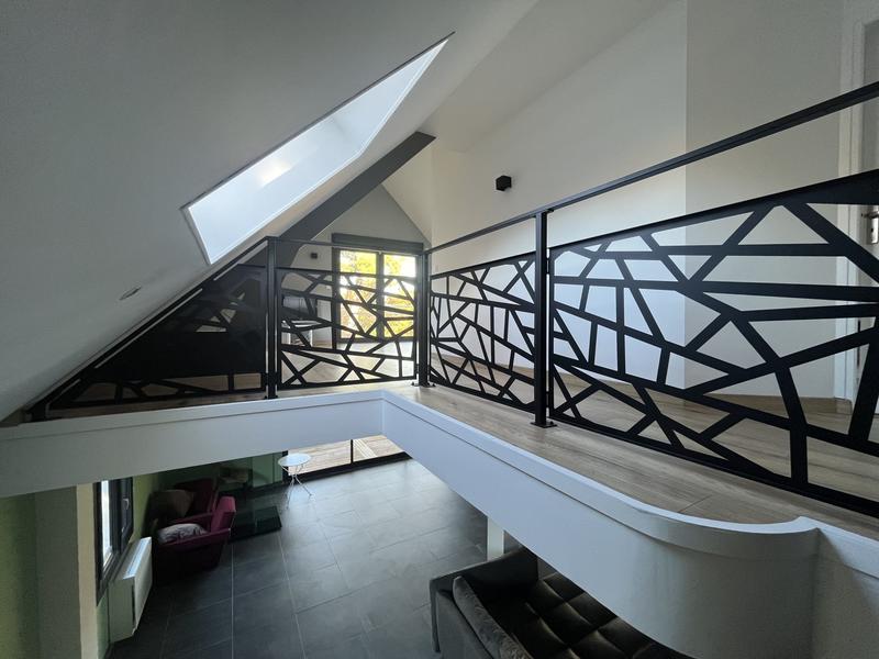 Villa - 400 m² - 10 pièces