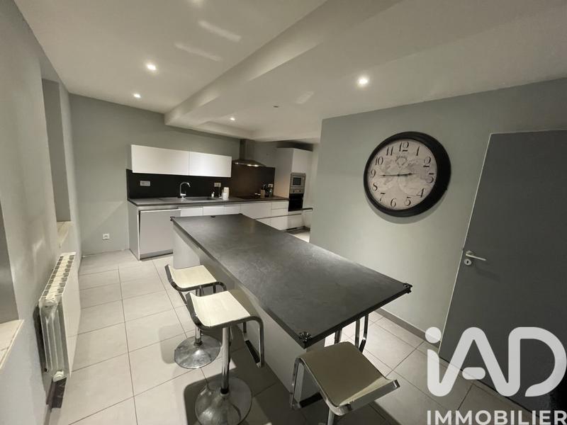 Maison de ville - 220 m² - 6 pièces