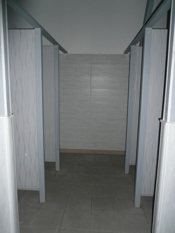 Local commercial - 177 m² - 4 pièces