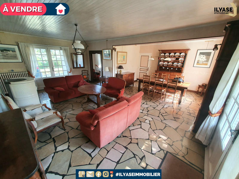 Maison de village - 155 m² - 8 pièces