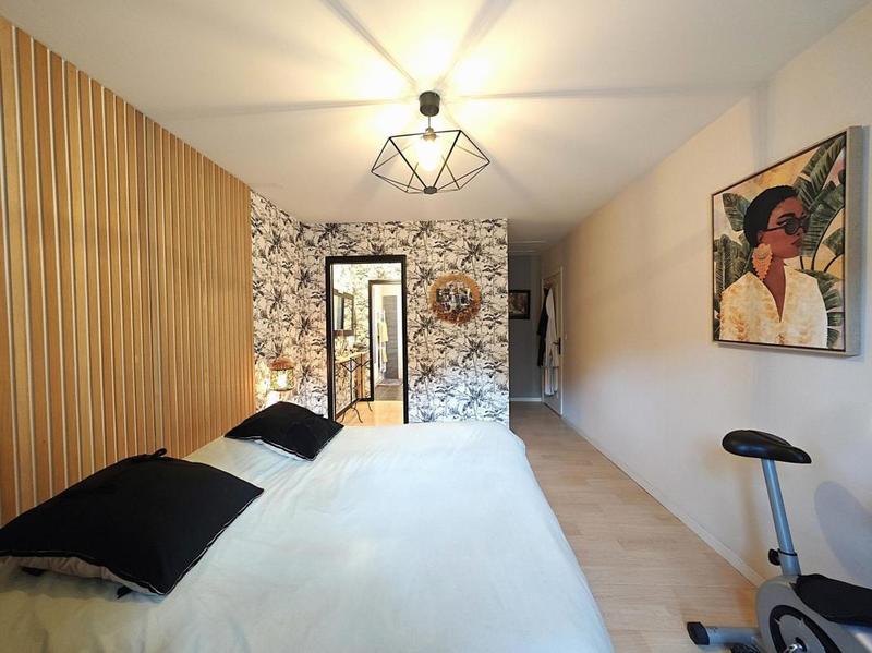 Maison - 162 m² - 8 pièces