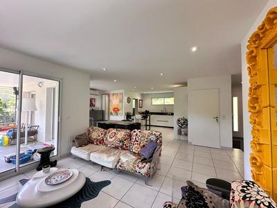 Maison - 150 m² - 7 pièces