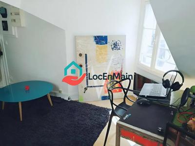 Studio - 25 m² - 1 pièce