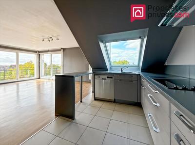 Appartement - 75 m² - 3 pièces