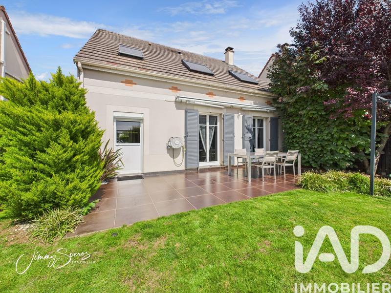 Maison - 120 m² - 6 pièces