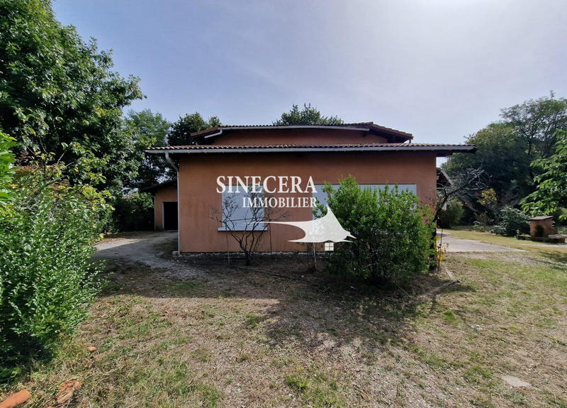 Maison - 180 m² - 6 pièces