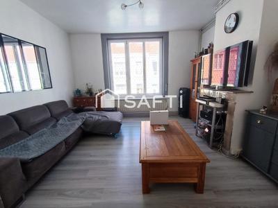 Maison - 96 m² - 5 pièces