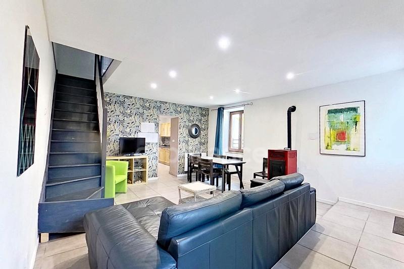 Maison - 93 m² - 3 pièces