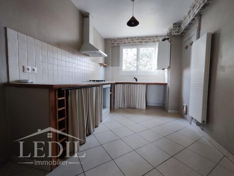 Appartement - 82 m² - 4 pièces