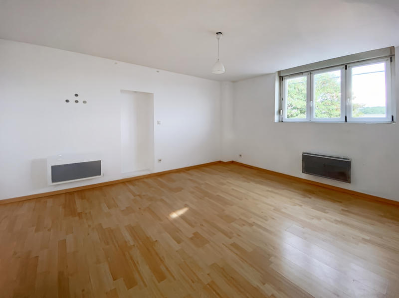 Appartement - 105 m² - 5 pièces