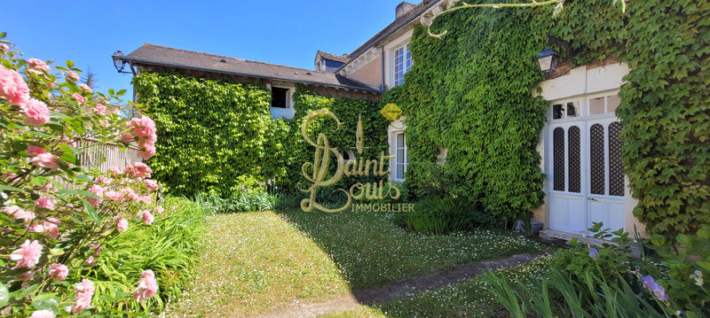 Maison - 300 m² - 7 pièces