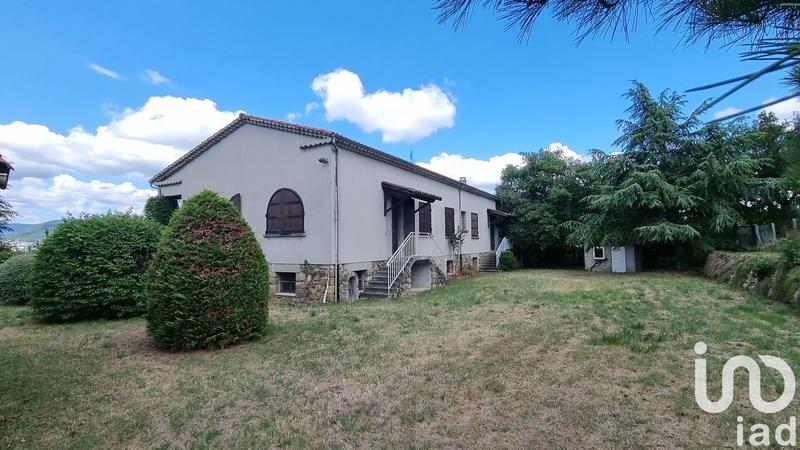 Maison - 216 m² - 11 pièces