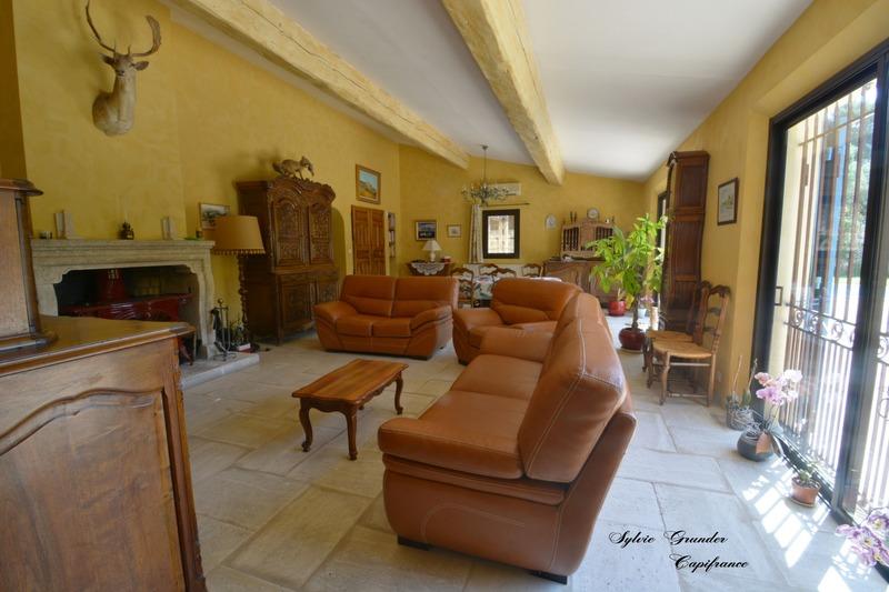 Maison - 165 m² - 7 pièces