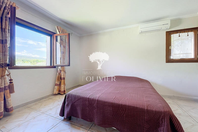 Villa - 172 m² - 5 pièces