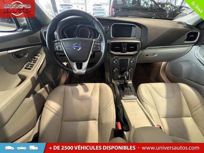 Volvo V40 T4 180 Xénium Powershift a