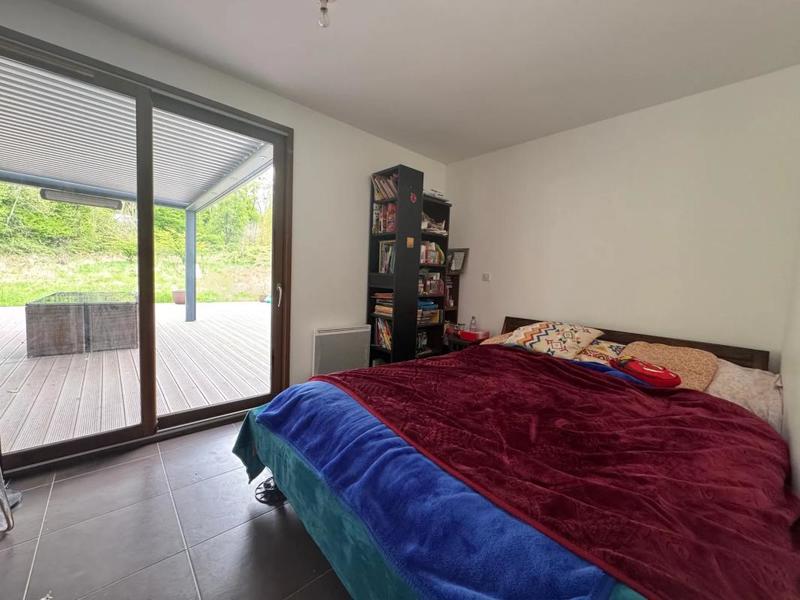 Maison - 210 m² - 7 pièces