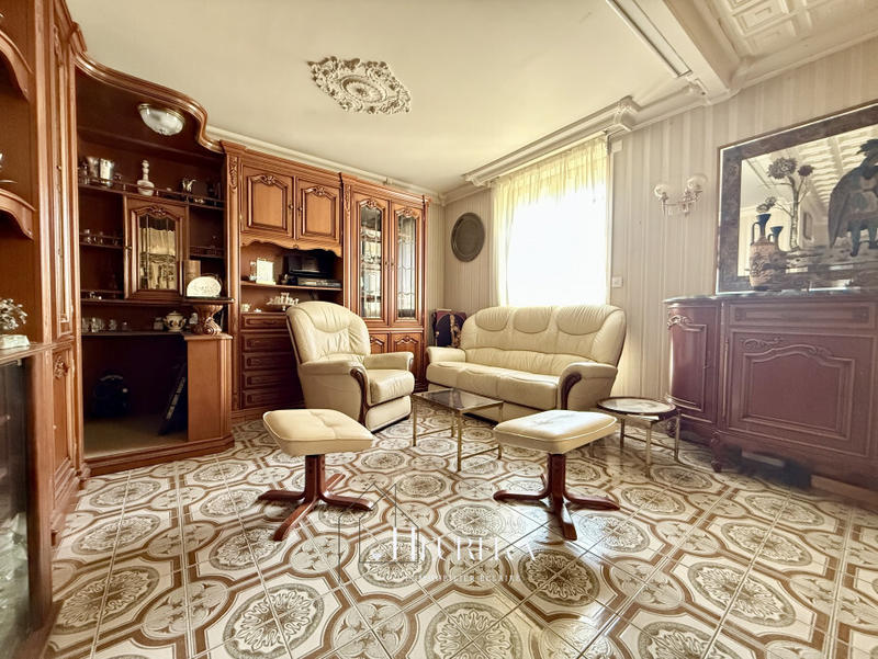 Maison - 156 m² - 5 pièces