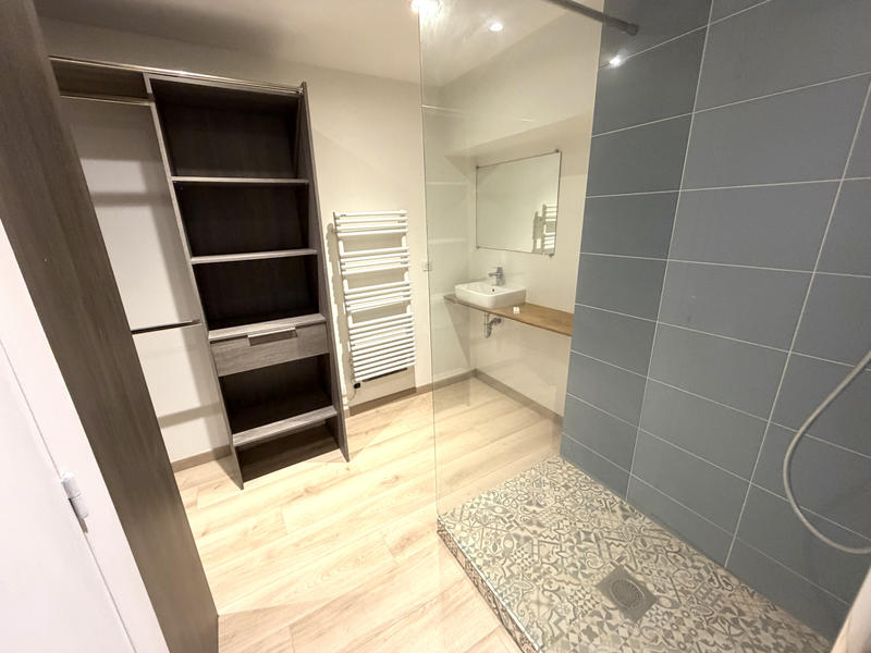 Appartement - 176 m² - 5 pièces